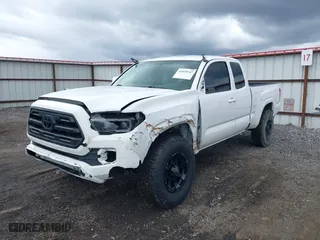 2016 Toyota Tacoma SR with VIN 5TFSX5EN2GX045433, listed as a IAAI auction lot 41939147 with 122,702 mi miles. Bid and sale history available at carsss.com. Image 18.