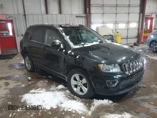 2011 Jeep Compass Latitude with VIN 1J4NF1FB1BD179397, listed as a IAAI auction lot 41607352 with Not Provided miles. Bid and sale history available at carsss.com. Image 1.