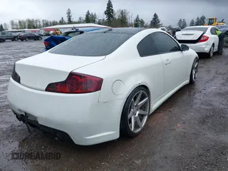 2004 Infiniti G35 Coupe w/Leather with VIN JNKCV54E34M824444, listed as a IAAI auction lot 41984306 with 165,293 mi miles. Bid and sale history available at carsss.com. Image 4.