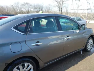 2018 Nissan Sentra SV с VIN 3N1AB7AP8JY282529, выставлен на аукционе IAAI как лот 41533480 с пробегом 128 419 миль миль и . История ставок и продаж доступна на DreamBid. Изображение 13.