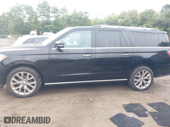 2019 Ford Expedition Max Limited z VIN 1FMJK2AT5KEA78021, wystawiony jako IAAI lot #40355537 z przebiegiem 133 642 mil mil oraz . Historia ofert i sprzedaży dostępna na DreamBid. Obrazek 14.