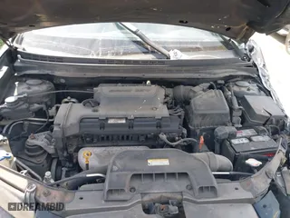 2008 Hyundai Elantra GLS with VIN KMHDU46D48U519964, listed as a IAAI auction lot 41793502 with 231,800 mi miles. Bid and sale history available at carsss.com. Image 10.