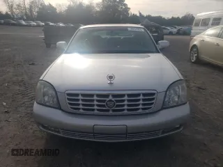 2003 Cadillac DeVille DTS z VIN 1G6KF57973U163124, wystawiony jako Copart lot #78054584 z przebiegiem 111 189 mil mil oraz Szkoda całkowita • Salvage title. Historia ofert i sprzedaży dostępna na DreamBid. Obrazek 5.