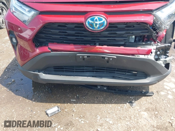 2024 Toyota RAV4 Hybrid XLE Premium with VIN 4T3B6RFV1RU157916, listed as a IAAI auction lot 42368567 with 14,304 mi miles and . Bid and sale history available at DreamBid. Image 17.
