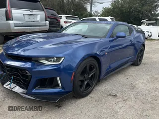 2019 Chevrolet Camaro 2LT with VIN 1G1FD1RS4K0156093, listed as a Copart auction lot 45787255 with 33,560 mi miles and Salvage Title. Bid and sale history available at carsss.com. Image 2.