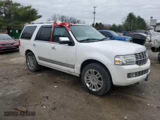 2009 Lincoln Navigator with VIN 5LMFU28599EJ00259, listed as a Copart auction lot 85722284 with 206,402 mi miles and Salvage Title. Bid and sale history available at carsss.com. Image 4.