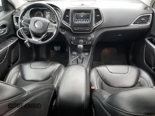 2020 Jeep Cherokee Altitude with VIN 1C4PJMLB9LD518928, listed as a Copart auction lot 43690845 with 55,377 mi miles and Salvage Title. Bid and sale history available at carsss.com. Image 8.