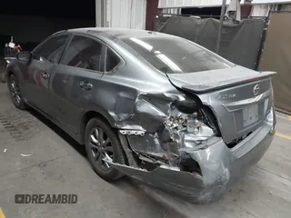 2015 Nissan Altima 2.5 S with VIN 1N4AL3AP1FC485447, listed as a IAAI auction lot 41999058 with 99,164 mi miles. Bid and sale history available at carsss.com. Image 3.