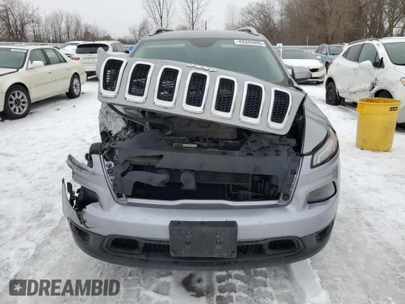 2015 Jeep Cherokee Latitude with VIN 1C4PJLCS1FW573327, listed as a Copart auction lot 43335995 with Not Provided miles and Salvage Title. Bid and sale history available at carsss.com. Image 5.