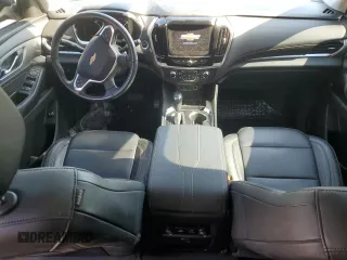 2020 Chevrolet Traverse LT Leather with VIN 1GNERHKW2LJ105205, listed as a Copart auction lot 46904585 with 113,456 mi miles and Salvage Title. Bid and sale history available at carsss.com. Image 8.