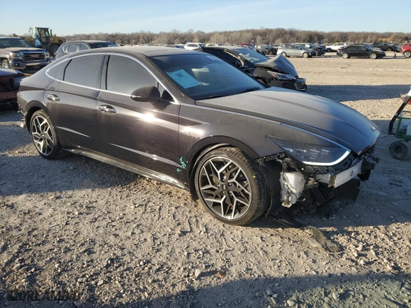2023 Hyundai Sonata N Line with VIN KMHL14JC1PA300317, listed as a Copart auction lot 84250424 with 13,649 mi miles and Salvage Title. Bid and sale history available at carsss.com. Image 4.