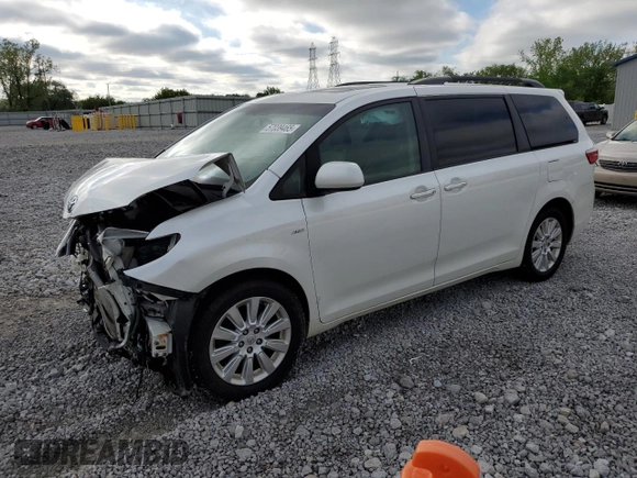 2016 Toyota Sienna Limited z VIN 5TDDK3DC8GS129290, wystawiony jako Copart lot #57039465 z przebiegiem 123 372 mil mil oraz Szkoda całkowita • Salvage title. Historia ofert i sprzedaży dostępna na DreamBid. Obrazek 1.