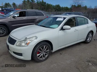 2007 Infiniti G35 Sedan G35x with VIN JNKBV61F77M804832, listed as a IAAI auction lot 42071592 with 140,728 mi miles. Bid and sale history available at carsss.com. Image 2.