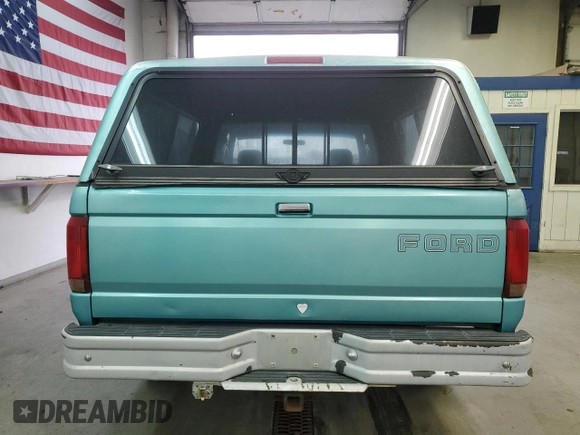 1994 Ford F-150 with VIN 1FTEX14H0RKA94258, listed as a Copart auction lot 83622304 with 206,712 mi miles and Clean title. Bid and sale history available at DreamBid. Image 6.