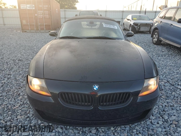 2007 BMW Z4 3.0i with VIN 4USBU33577LW60853, listed as a Copart auction lot 52030725 with 112,938 mi miles and Clean Title. Bid and sale history available at carsss.com. Image 5.