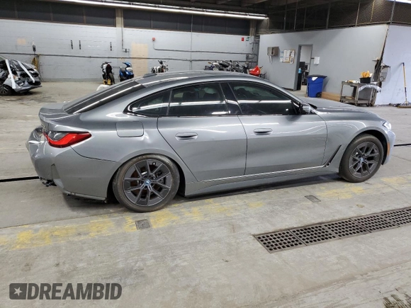 2023 BMW i4 eDrive40 z VIN WBY73AW04PFR09271, wystawiony jako Copart lot #58657405 z przebiegiem Nie podano mil oraz Tytuł czysty. Historia ofert i sprzedaży dostępna na DreamBid. Obrazek 3.