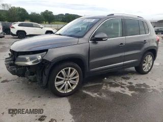 2014 Volkswagen Tiguan S с VIN WVGBV3AXXEW582891, выставлен на аукционе Copart как лот 60254955 с пробегом 139 734 миль миль и Списание • Salvage title. История ставок и продаж доступна на DreamBid. Изображение 1.