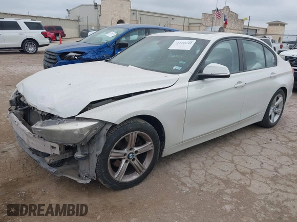 2014 BMW 3 Series 320i xDrive with VIN WBA3C3C52EP661389, listed as a IAAI auction lot 42160042 with 131,997 mi miles and . Bid and sale history available at DreamBid. Image 18.