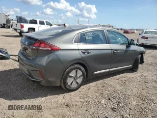 2021 Hyundai Ioniq SE with VIN KMHC75LC6MU257816, listed as a Copart auction lot 77781774 with 70,130 mi miles and Salvage Title. Bid and sale history available at DreamBid. Image 3.