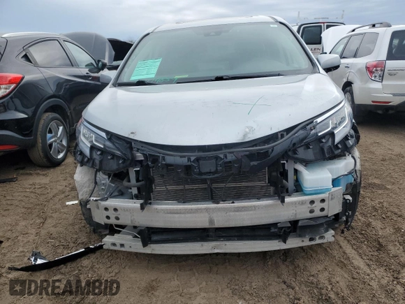 2021 Toyota Sienna XLE with VIN 5TDYSKFC7MS021036, listed as a Copart auction lot 43466965 with 0 mi miles and Salvage Title. Bid and sale history available at carsss.com. Image 5.