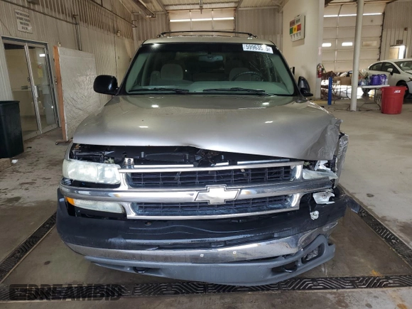 2002 Chevrolet Tahoe LS z VIN 1GNEC13Z82J278601, wystawiony jako Copart lot #59963545 z przebiegiem 149 999 mil mil oraz Szkoda całkowita • Salvage title. Historia ofert i sprzedaży dostępna na DreamBid. Obrazek 5.