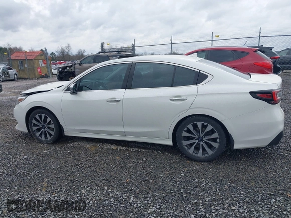 2021 Subaru Legacy Touring XT z VIN 4S3BWGP6XM3010551, wystawiony jako IAAI lot #42000181 z przebiegiem 68 351 mil mil oraz . Historia ofert i sprzedaży dostępna na DreamBid. Obrazek 14.