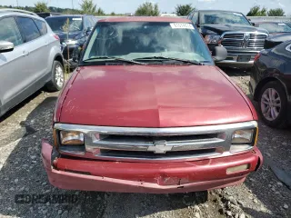 1997 Chevrolet S-10 LS with VIN 1GCCS19W6VK124077, listed as a Copart auction lot 61574074 with 201,171 mi miles and Salvage Title. Bid and sale history available at DreamBid. Image 5.
