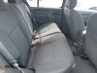 2003 Nissan Xterra XE z VIN 5N1DD28T73C688304, wystawiony jako IAAI lot #42358887 z przebiegiem 200 486 mil mil oraz . Historia ofert i sprzedaży dostępna na DreamBid. Obrazek 8.