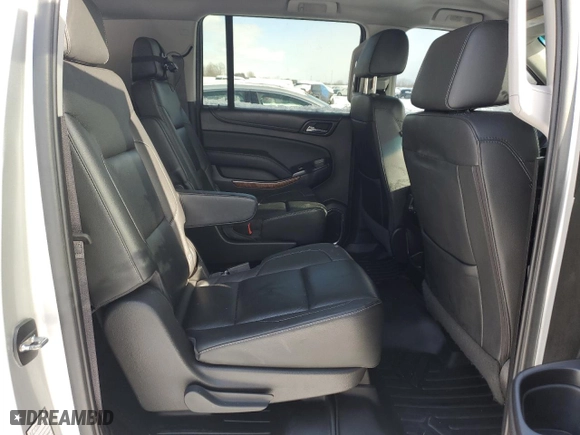 2017 Chevrolet Suburban Premier with VIN 1GNSKJKC9HR178083, listed as a Copart auction lot 45361595 with 118,823 mi miles and Clean Title. Bid and sale history available at carsss.com. Image 11.