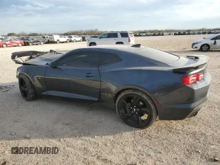 2019 Chevrolet Camaro 1LS with VIN 1G1FB1RX2K0142274, listed as a Copart auction lot 89107415 with 82,504 mi miles and Salvage Title. Bid and sale history available at carsss.com. Image 2.
