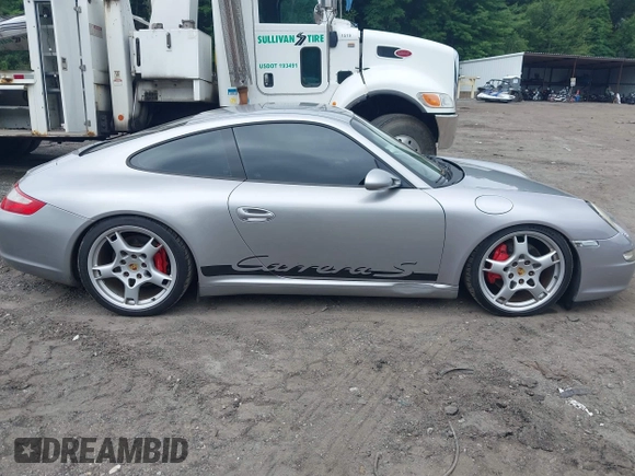 2005 Porsche 911 Turbo S with VIN WP0AB29935S742402, listed as a IAAI auction lot 42741181 with 139,594 mi miles and . Bid and sale history available at DreamBid. Image 13.