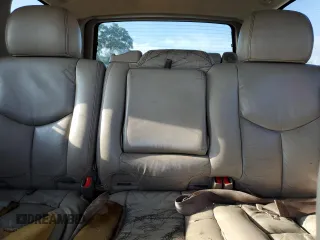 2005 GMC Yukon SLT with VIN 1GKEC13TX5R266917, listed as a Copart auction lot 70191504 with 205,644 mi miles and Salvage Title. Bid and sale history available at carsss.com. Image 10.