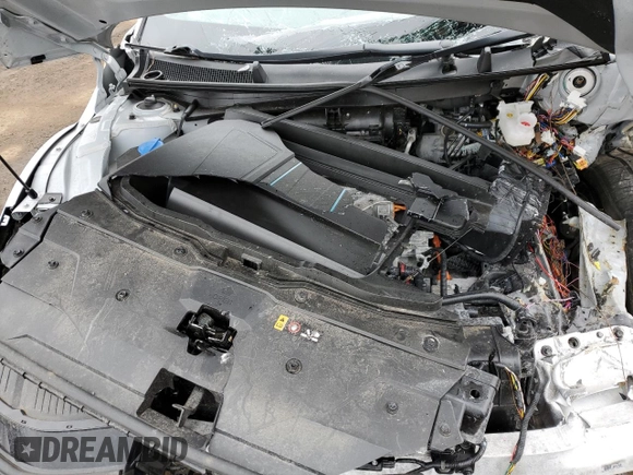 2022 Hyundai Ioniq 5 Limited z VIN KM8KRDAF0NU089802, wystawiony jako Copart lot #50336075 z przebiegiem Nie podano mil oraz Szkoda całkowita • Salvage title. Historia ofert i sprzedaży dostępna na DreamBid. Obrazek 12.