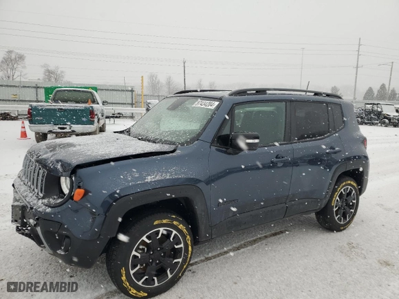 2023 Jeep Renegade Upland with VIN ZACNJDB11PPP43574, listed as a Copart auction lot 87434204 with 14,674 mi miles and Salvage Title. Bid and sale history available at carsss.com. Image 1.