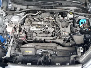 2024 Toyota Corolla Cross Hybrid S z VIN 7MUFBABG4RV036908, wystawiony jako Copart lot #55584725 z przebiegiem 53 433 mil mil oraz Tytuł czysty. Historia ofert i sprzedaży dostępna na DreamBid. Obrazek 12.