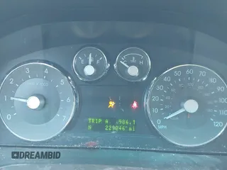 2008 Mercury Milan Premier с VIN 3MEHM08148R663571, выставлен на аукционе IAAI как лот 41802873 с пробегом 229 846 миль миль и . История ставок и продаж доступна на DreamBid. Изображение 7.