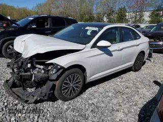 2021 Volkswagen Jetta S with VIN 3VWC57BU9MM032940, listed as a Copart auction lot 55208435 with 25,168 mi miles and Salvage title. Bid and sale history available at DreamBid. Image 1.