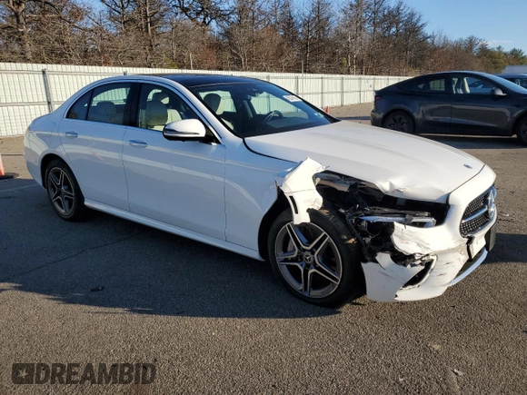 2023 Mercedes-Benz E 350 with VIN W1KZF8EB8PB168018, listed as a Copart auction lot 45576155 with 10,263 mi miles and Salvage Title. Bid and sale history available at DreamBid. Image 4.