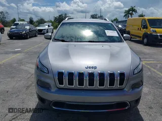 2018 Jeep Cherokee Limited z VIN 1C4PJLDX5JD605632, wystawiony jako IAAI lot #42743575 z przebiegiem 51 679 mil mil oraz . Historia ofert i sprzedaży dostępna na DreamBid. Obrazek 6.