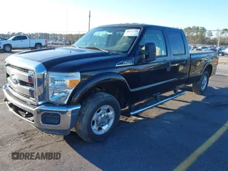 2011 Ford F-250 XL with VIN 1FT7W2A63BEC39043, listed as a IAAI auction lot 40421798 with 54,292 mi miles and . Bid and sale history available at carsss.com. Image 20.