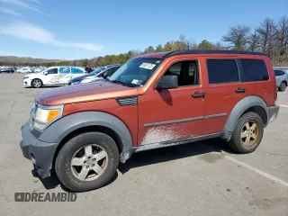 2007 Dodge Nitro SXT z VIN 1D8GU28K57W616726, wystawiony jako Copart lot #50481125 z przebiegiem 183 883 mil mil oraz Szkody całkowita. Historia ofert i sprzedaży dostępna na DreamBid. Obrazek 1.