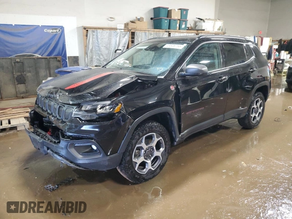 2022 Jeep Compass Trailhawk z VIN 3C4NJDDB5NT148368, wystawiony jako Copart lot #48808755 z przebiegiem 62 060 mil mil oraz Szkoda całkowita • Salvage title. Historia ofert i sprzedaży dostępna na DreamBid. Obrazek 1.