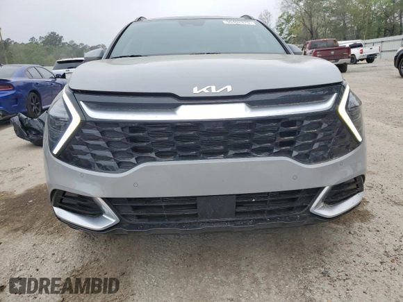2025 Kia Sportage SX-Prestige z VIN 5XYK53DFXSG235643, wystawiony jako Copart lot #50402875 z przebiegiem 11 912 mil mil oraz Szkoda całkowita • Salvage title. Historia ofert i sprzedaży dostępna na DreamBid. Obrazek 5.
