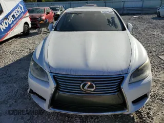 2013 Lexus LS 460 z VIN JTHBL5EF8D5123255, wystawiony jako Copart lot #76777644 z przebiegiem Nie podano mil oraz Szkoda całkowita • Salvage title. Historia ofert i sprzedaży dostępna na DreamBid. Obrazek 5.