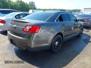 2016 Ford Police Interceptor with VIN 1FAHP2MK3GG126608, listed as a IAAI auction lot 42619846 with 39 mi miles and . Bid and sale history available at DreamBid. Image 4.