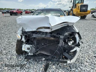 2017 Genesis G80 3.8L z VIN KMHGN4JE5HU167732, wystawiony jako Copart lot #61916625 z przebiegiem Nie podano mil oraz Szkoda całkowita • Salvage title. Historia ofert i sprzedaży dostępna na DreamBid. Obrazek 5.