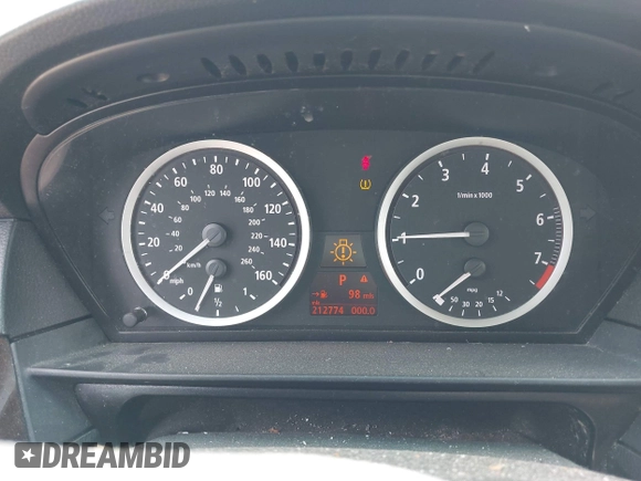 2007 BMW 5 Series 530i with VIN WBANE73597CM56897, listed as a IAAI auction lot 42113113 with 212,774 mi miles. Bid and sale history available at carsss.com. Image 7.