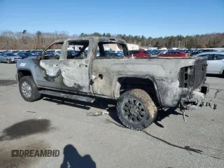 2015 GMC Sierra 2500HD SLT with VIN 1GT12ZEG1FF124518, listed as a Copart auction lot 48487725 with Not provided miles and Clean title. Bid and sale history available at DreamBid. Image 2.