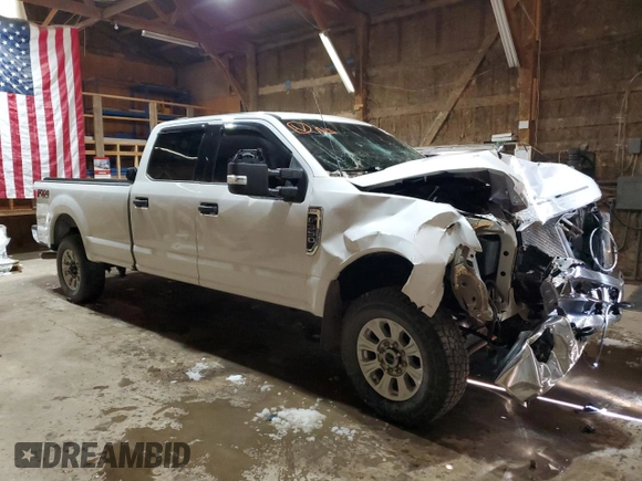 2022 Ford F-350 XL with VIN 1FT8W3B63NEC38908, listed as a Copart auction lot 88760165 with 124,080 mi miles and Salvage title. Bid and sale history available at DreamBid. Image 4.