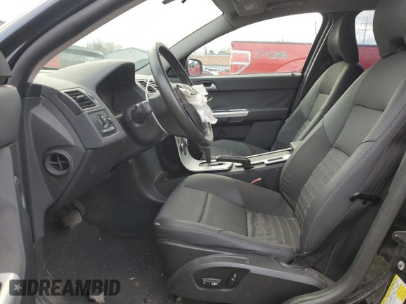 2010 Volvo V50 with VIN YV1382MW9A2563063, listed as a Copart auction lot 82183694 with 181,464 mi miles and Salvage Title. Bid and sale history available at carsss.com. Image 7.